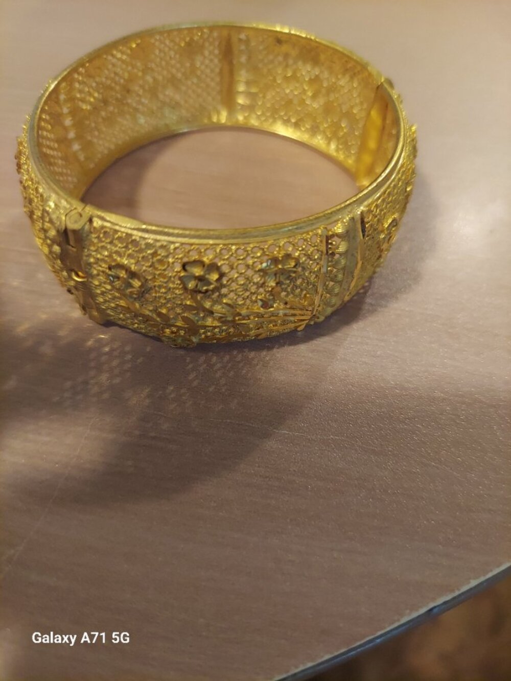 24k Gold Plated Floral Bangle Bracelet